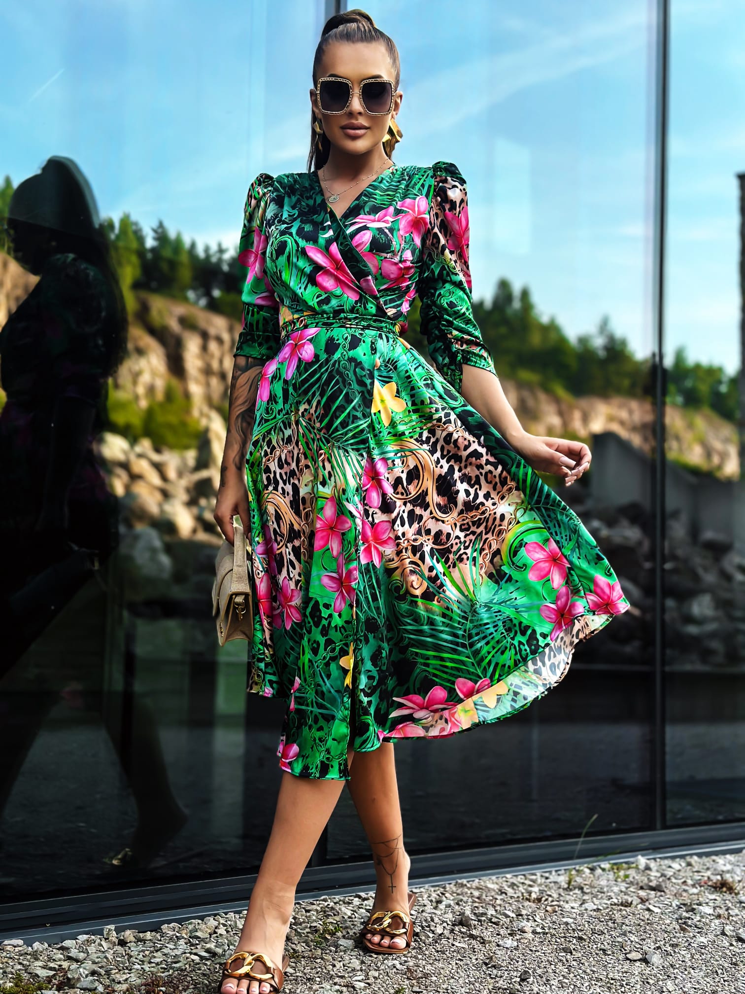 Sukienka satynowa Midi print Zielona MEGAN