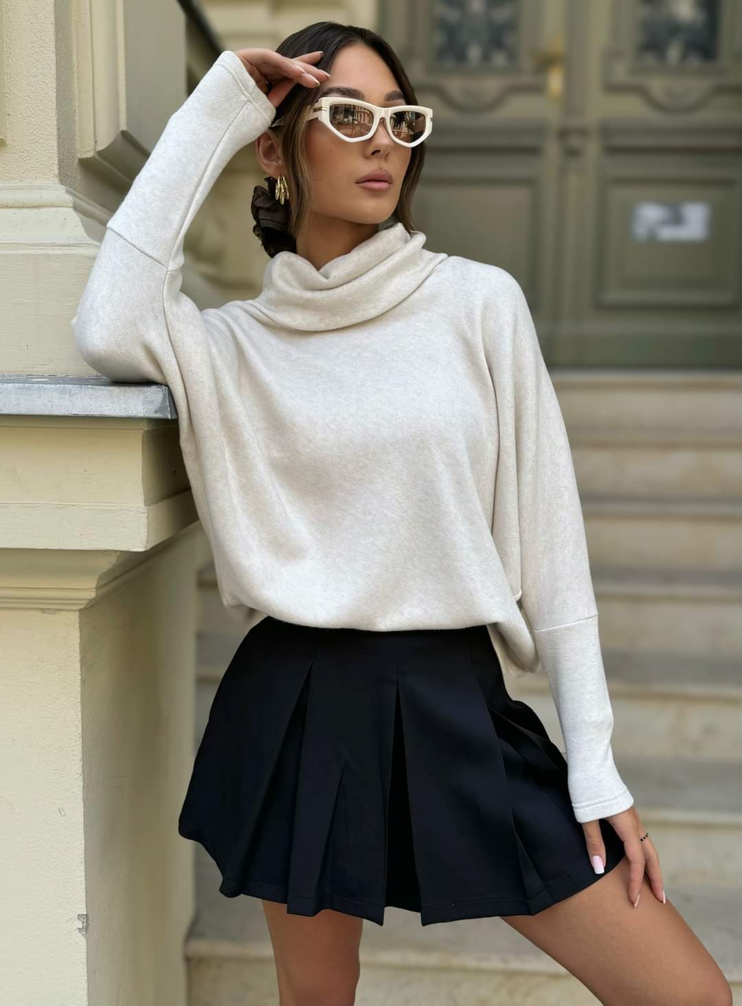 Golf sweterek Oversize Ecru Kama