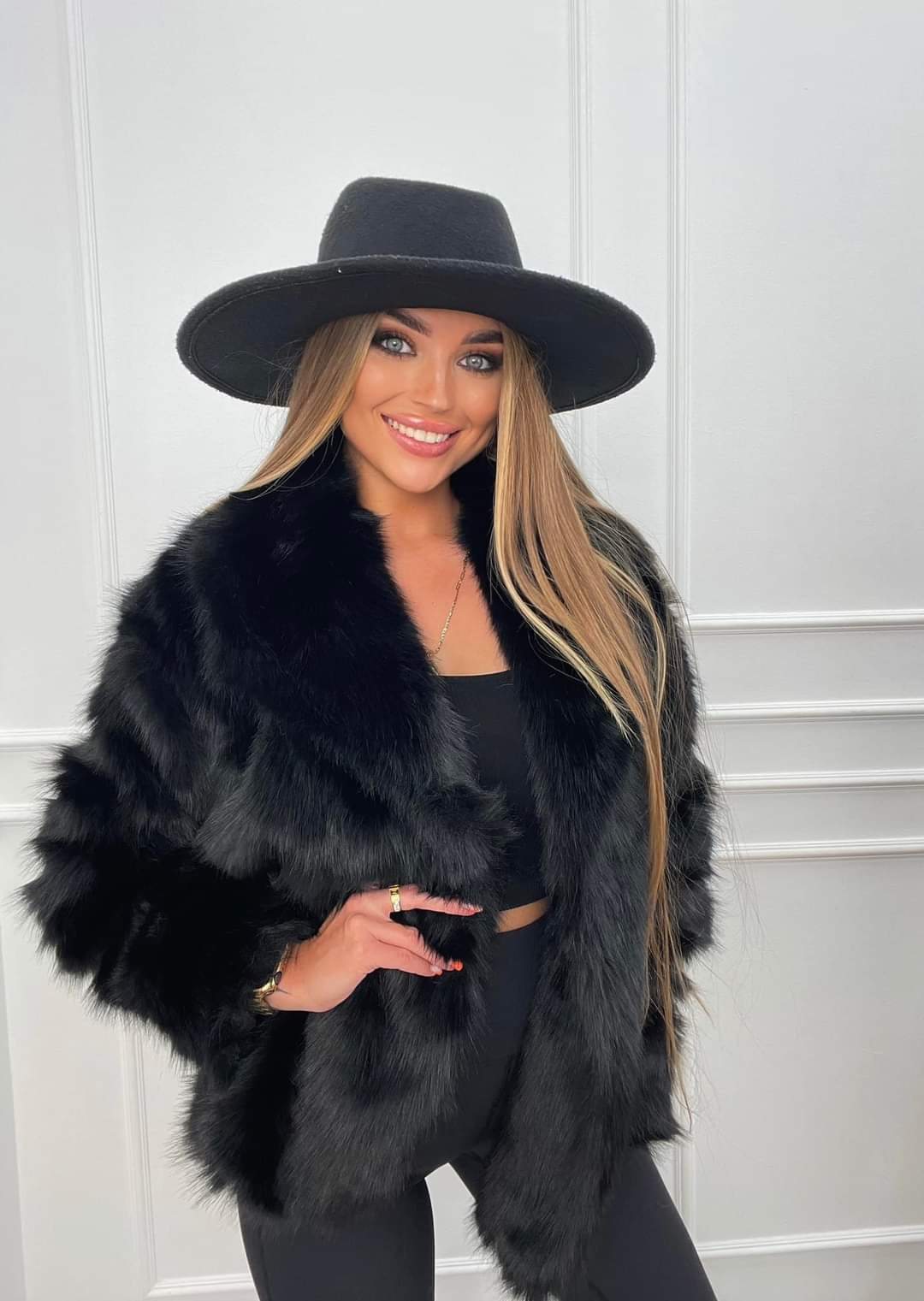Futro sztuczne Oversize Czarne PARIS